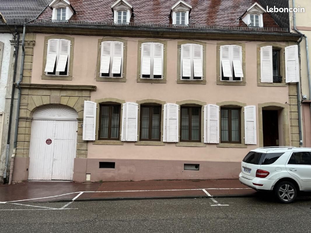 6 chambres Appartement à Bitche, France No. 86131