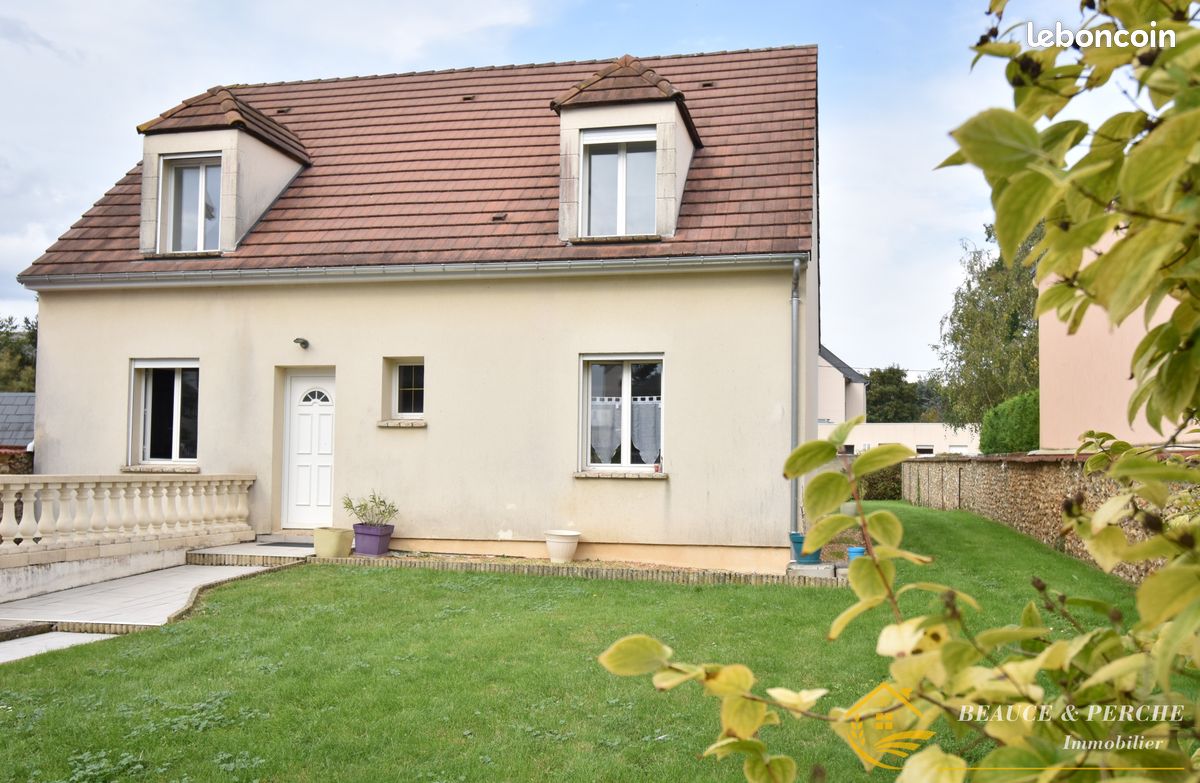 4 chambres Maison à Illiers-Combray, France No. 225911