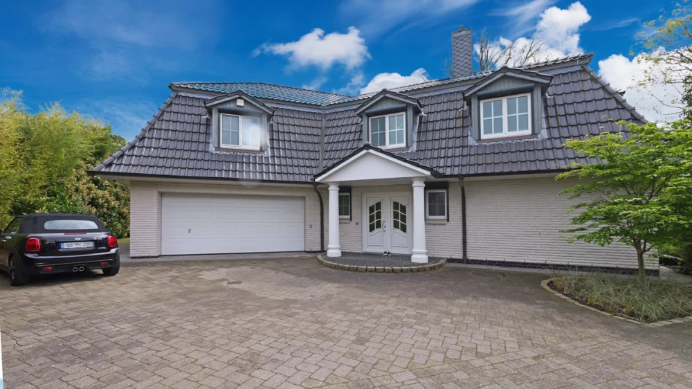 9 rooms Commercial property in Pinneberg, Germany No. 64676