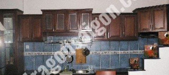 76m² Apartment in District 1, Vietnam No. 11327 3