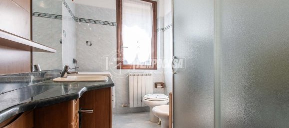 3 rooms Apartment in Garbagnate Milanese, Italy No. 11633 12