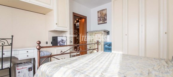 3 rooms Apartment in Garbagnate Milanese, Italy No. 11633 11