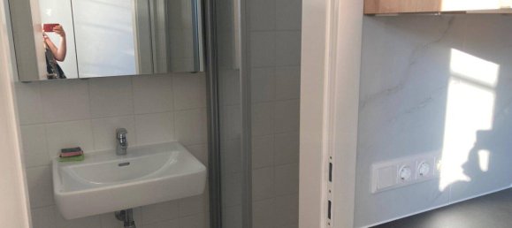 3-salle Appartement à Simmering, Austria No. 128686 20