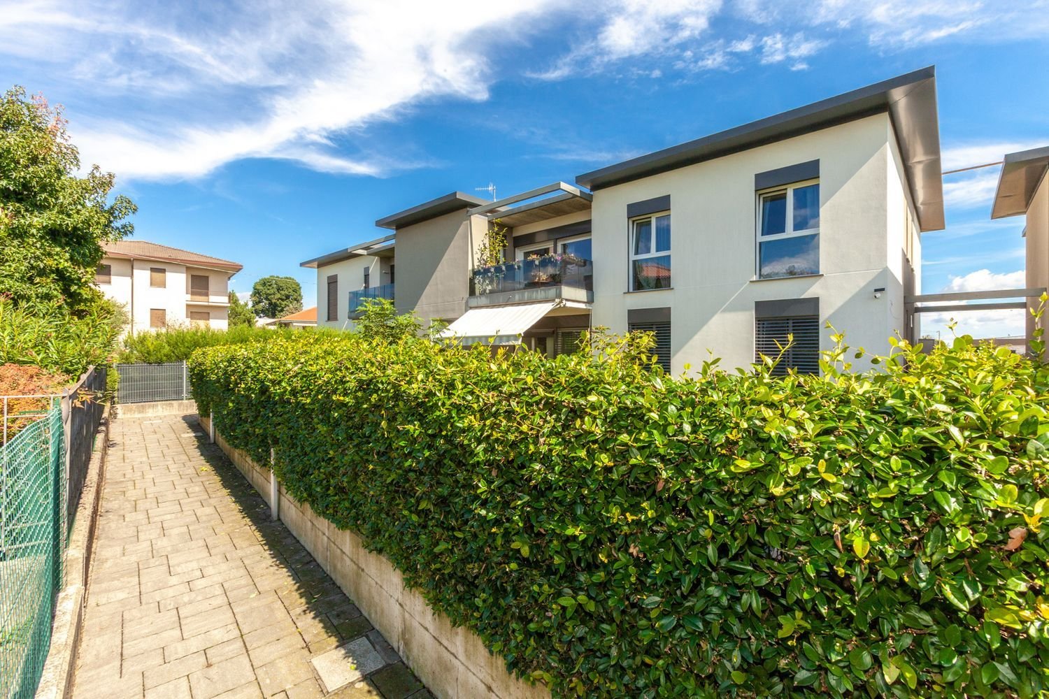 3 Schlafzimmer Wohnung in Guanzate, Italy, Nr. 361928