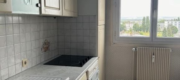 2 bedrooms Apartment in Troyes, France No. 247562 5