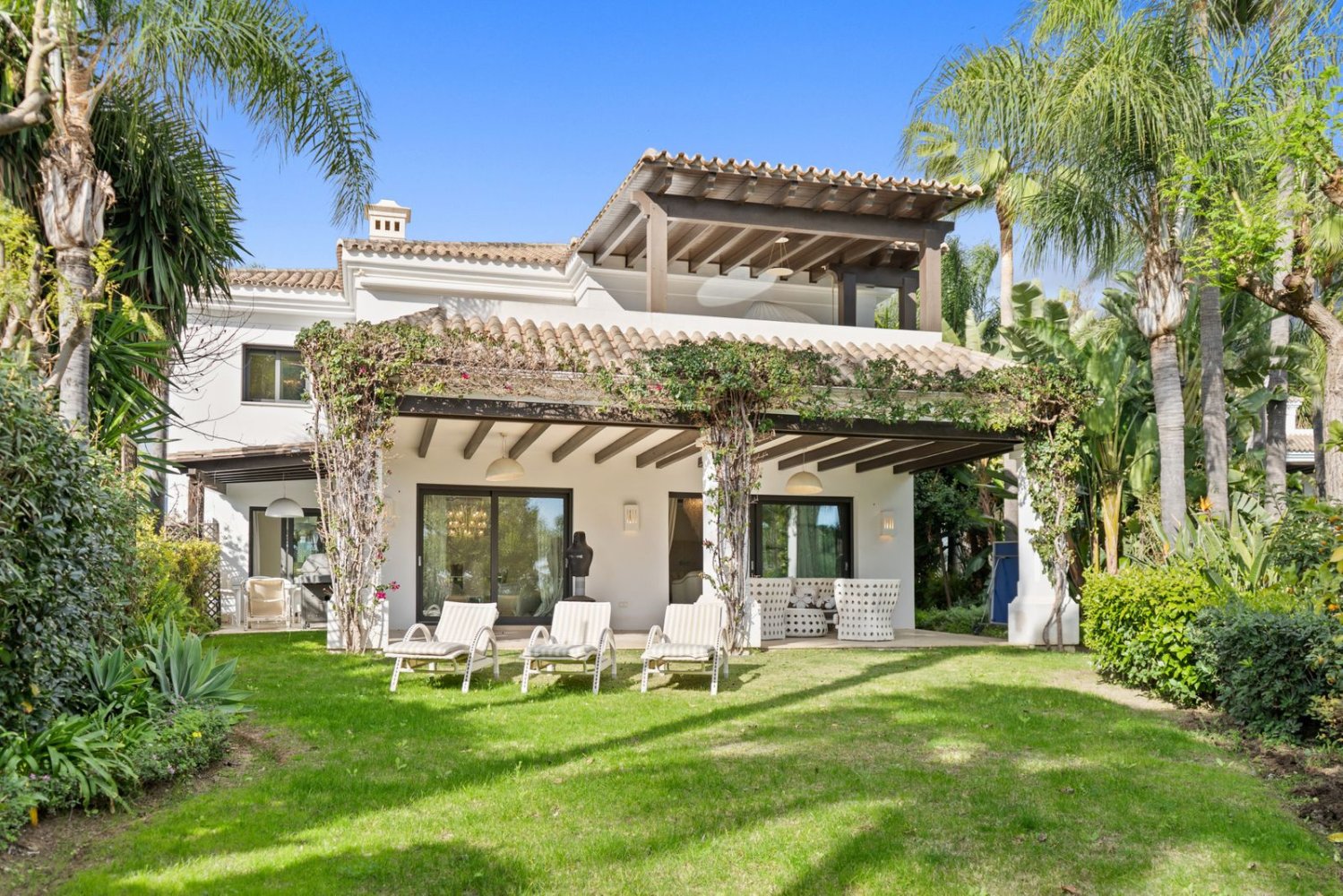 Villa T6 em Marbella, Spain N.º 98960
