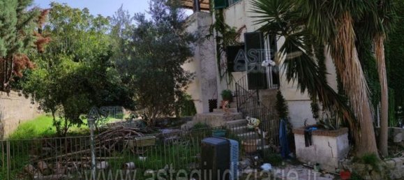 Casa de 10 divisões em Pozzuoli, Italy N.º 13964 7