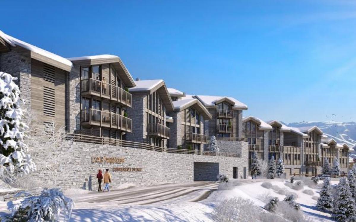 Apartamento de 4 dormitorios en Courchevel, France No. 22174