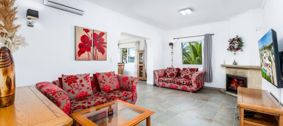 4 bedrooms Villa in Moraira, Spain No. 143606 4