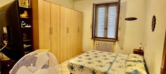 3 rooms Apartment in Reggio Emilia, Italy No. 289727 7