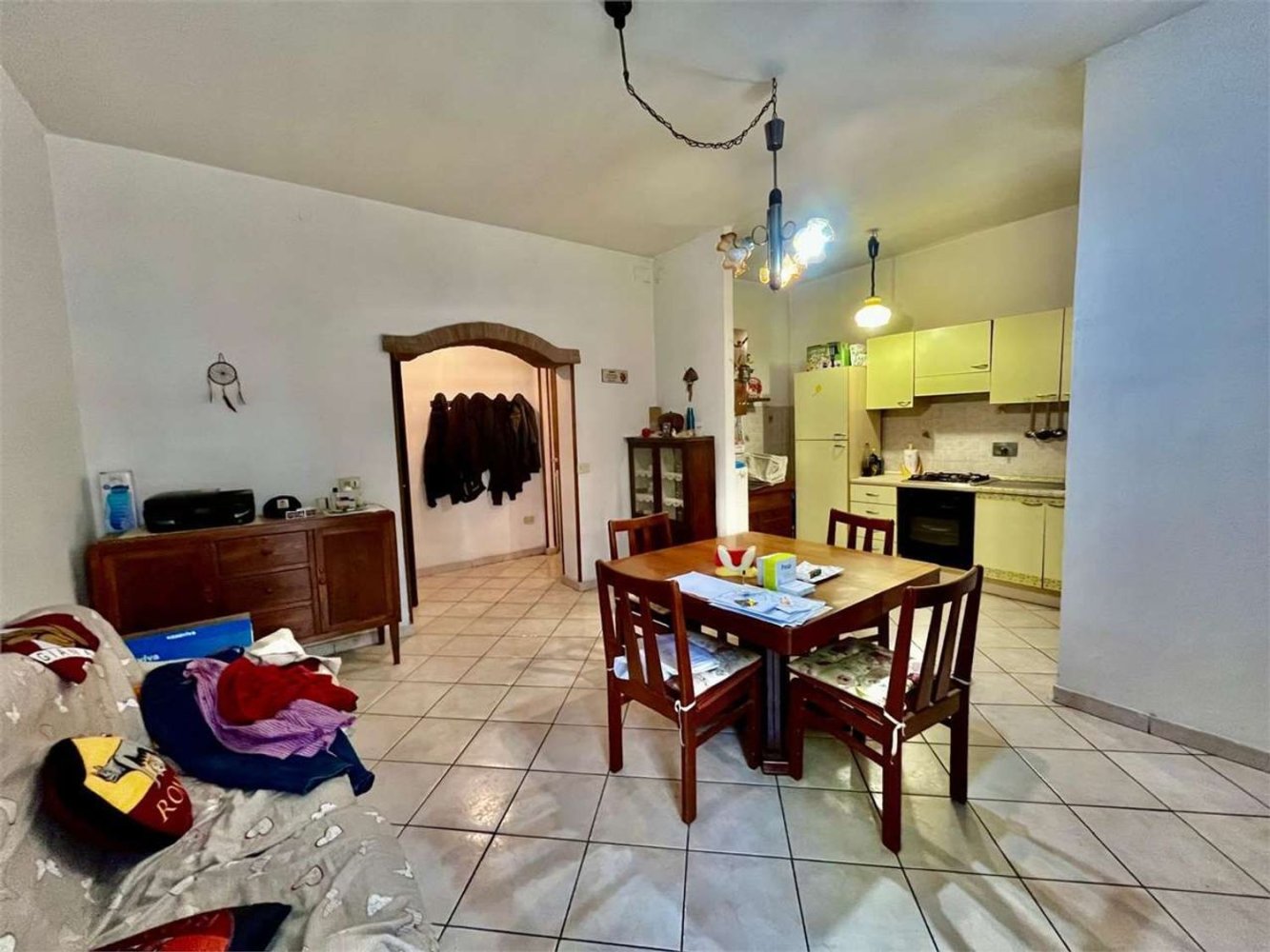 3 rooms Apartment in Reggio Emilia, Italy No. 289727