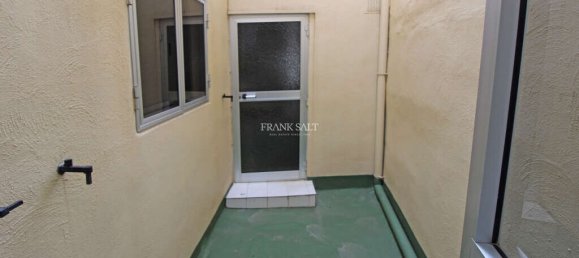 3 Schlafzimmer Stadthaus in Birkirkara, Malta, Nr. 2550 8