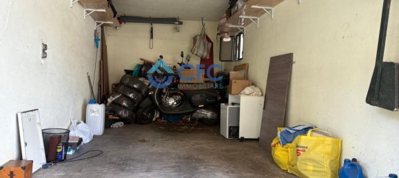 14m² Garage in Milan, Italy No. 359031 3