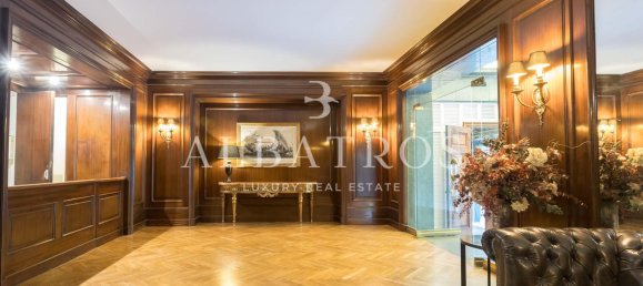 6 bedrooms Apartment in Barcelona, Spain No. 87440 12