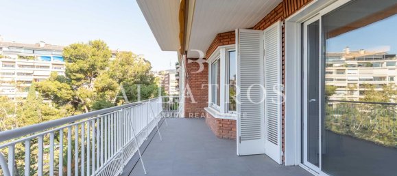 6 bedrooms Apartment in Barcelona, Spain No. 87440 3