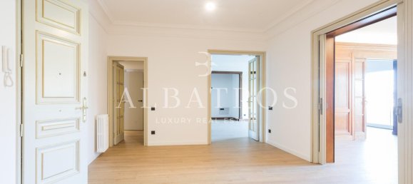 6 bedrooms Apartment in Barcelona, Spain No. 87440 22