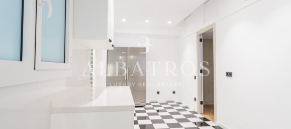 6 bedrooms Apartment in Barcelona, Spain No. 87440 25