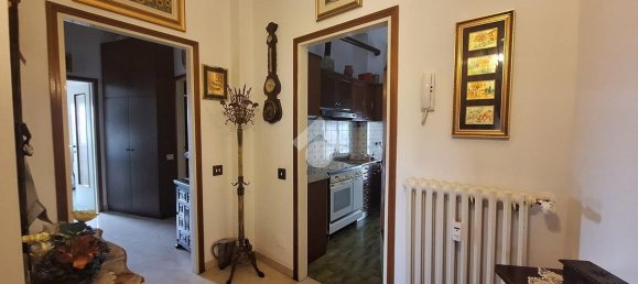 3-salle Appartement à Magenta, Italy No. 133401 10