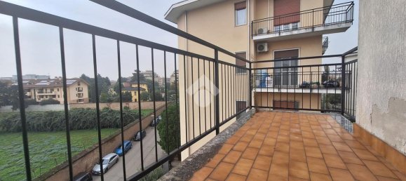 3-salle Appartement à Magenta, Italy No. 133401 20