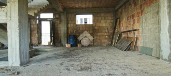 Дом с 3 спальнями в Серсале, Италия № 371378 9