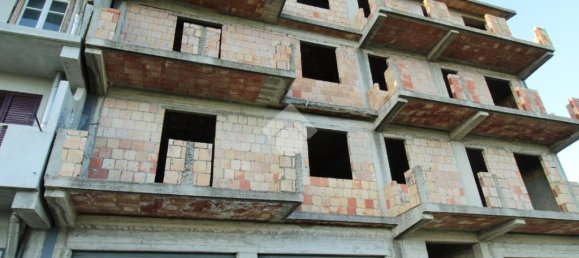 Дом с 3 спальнями в Серсале, Италия № 371378 2