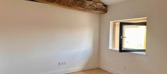 Casa de 4 dormitorios en Rhone, France No. 200539 7