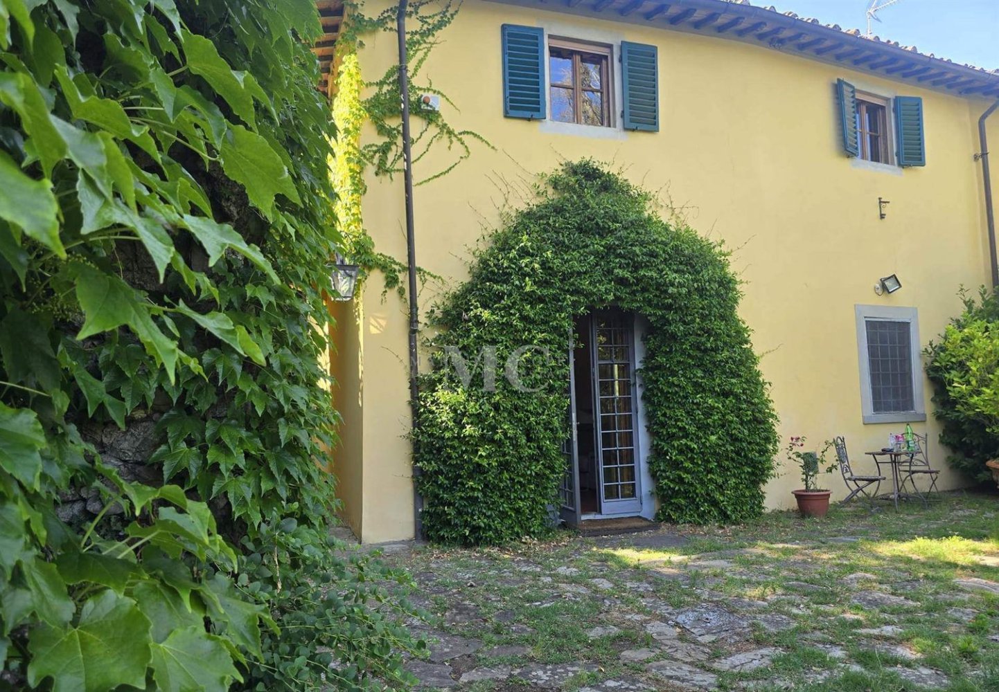 7-Zimmer Villa in Florence, Italy, Nr. 189757