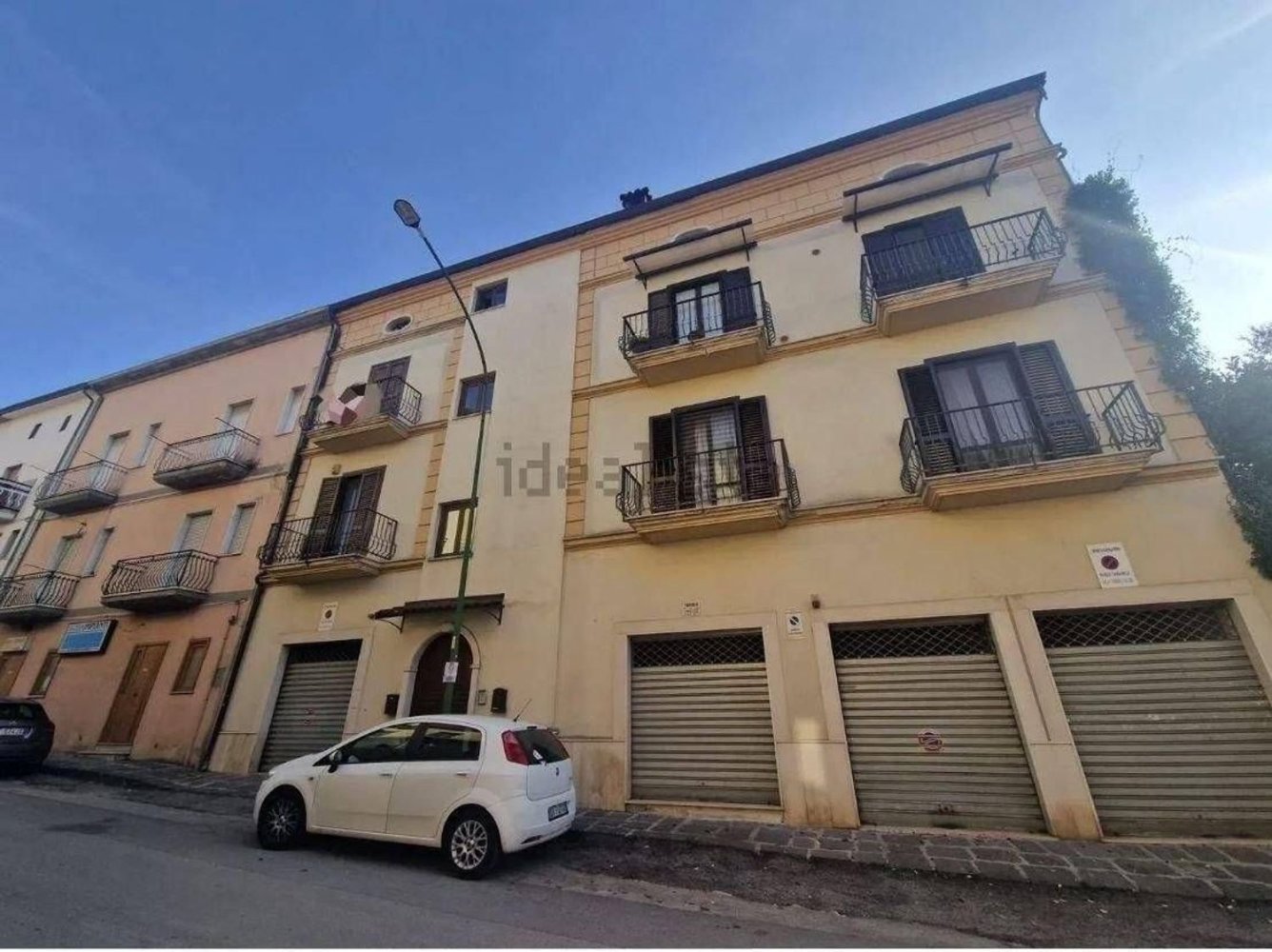 Duplex de 5 divisões em Altavilla Irpina, Italy N.º 252332