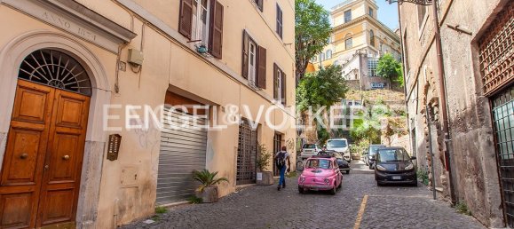 1 غرف نوم عقار تجاري في Rome, Italy رقم 132343 3