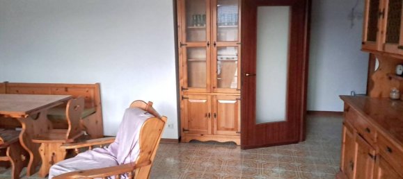 3-salle Appartement à Domaso, Italy No. 28754 5