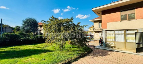 5 bedrooms Villa in Volpiano, Italy No. 374679 29