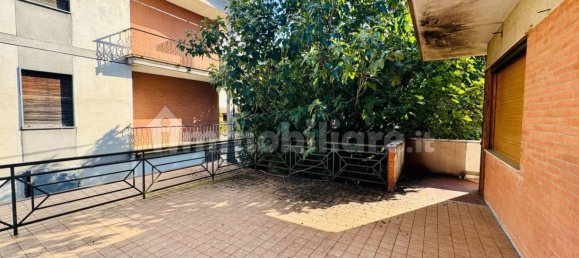 5 bedrooms Villa in Volpiano, Italy No. 374679 12