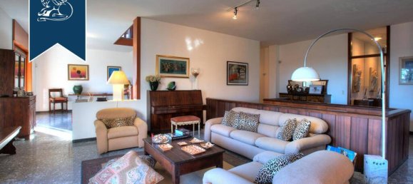 8 bedrooms Villa in Arona, Italy No. 381095 6