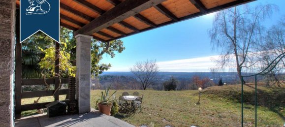 8 bedrooms Villa in Arona, Italy No. 381095 3