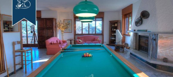 8 bedrooms Villa in Arona, Italy No. 381095 19