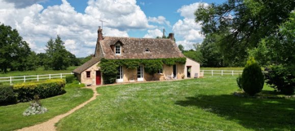 5 bedrooms House in La Fleche, France No. 190076 2