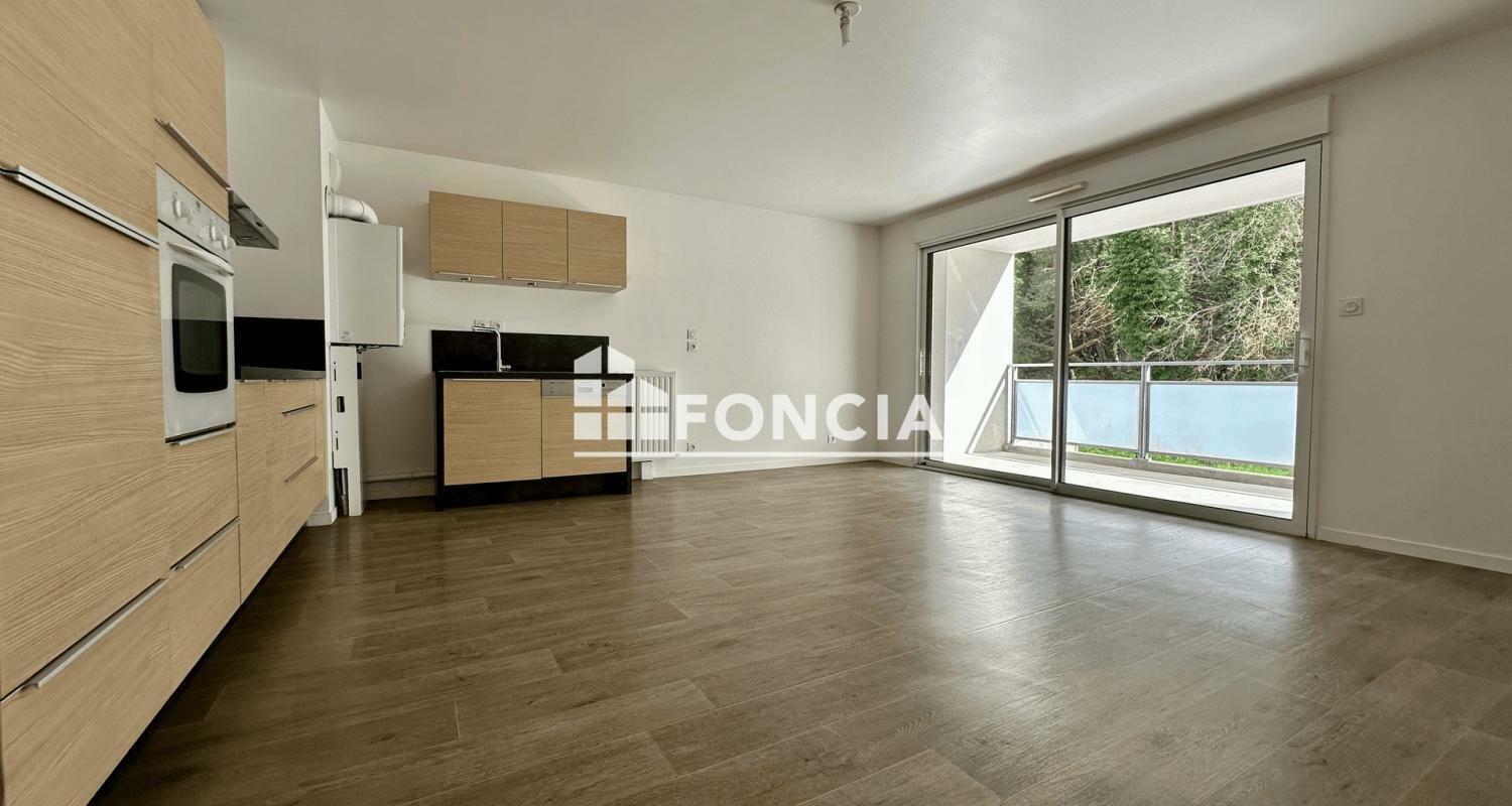 3 chambres Appartement à Quimper, France No. 198197