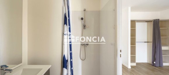 3 chambres Appartement à Quimper, France No. 198197 4