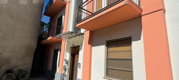 2 bedrooms Apartment in Mede, Italy No. 359515 3