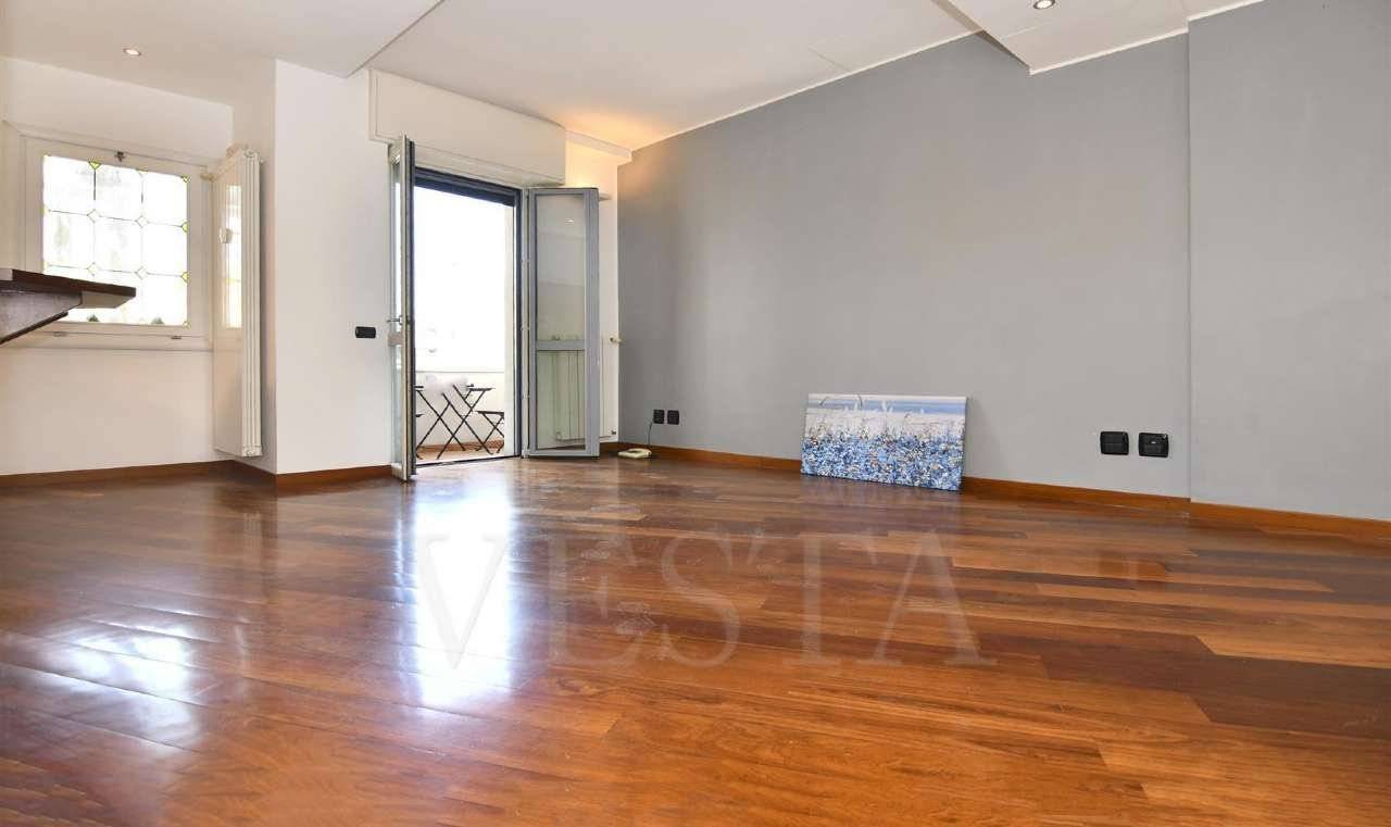 3 غرف نوم شقة في Milan, Italy رقم 323019