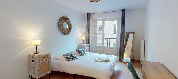 3 bedrooms Apartment in Orleans, France No. 160924 9