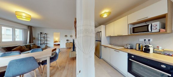 3 bedrooms Apartment in Orleans, France No. 160924 2