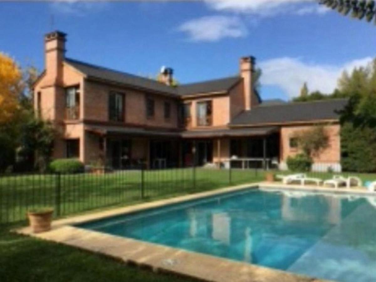 5 chambres Maison à Buenos Aires, Argentina No. 72879