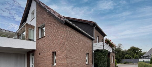 9 rooms Townhouse in Herford, Germany No. 285006 4