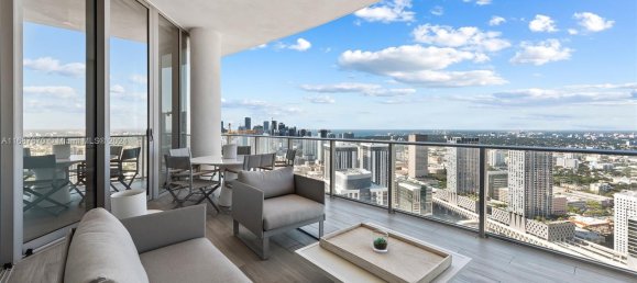 4 Schlafzimmer Gewerbliche Immobilien in Miami, USA, Nr. 614673 8