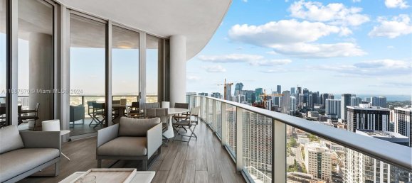4 Schlafzimmer Gewerbliche Immobilien in Miami, USA, Nr. 614673 7