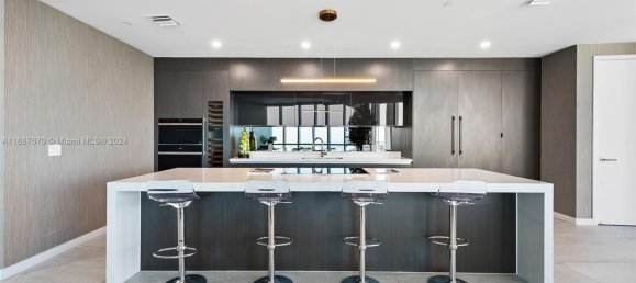 4 Schlafzimmer Gewerbliche Immobilien in Miami, USA, Nr. 614673 13