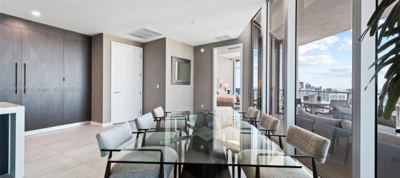 4 Schlafzimmer Gewerbliche Immobilien in Miami, USA, Nr. 614673 10