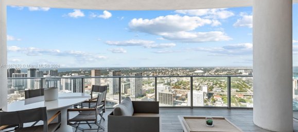 4 Schlafzimmer Gewerbliche Immobilien in Miami, USA, Nr. 614673 5
