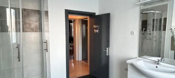 Apartamento de 4 dormitorios en Creutzwald, France No. 264860 10